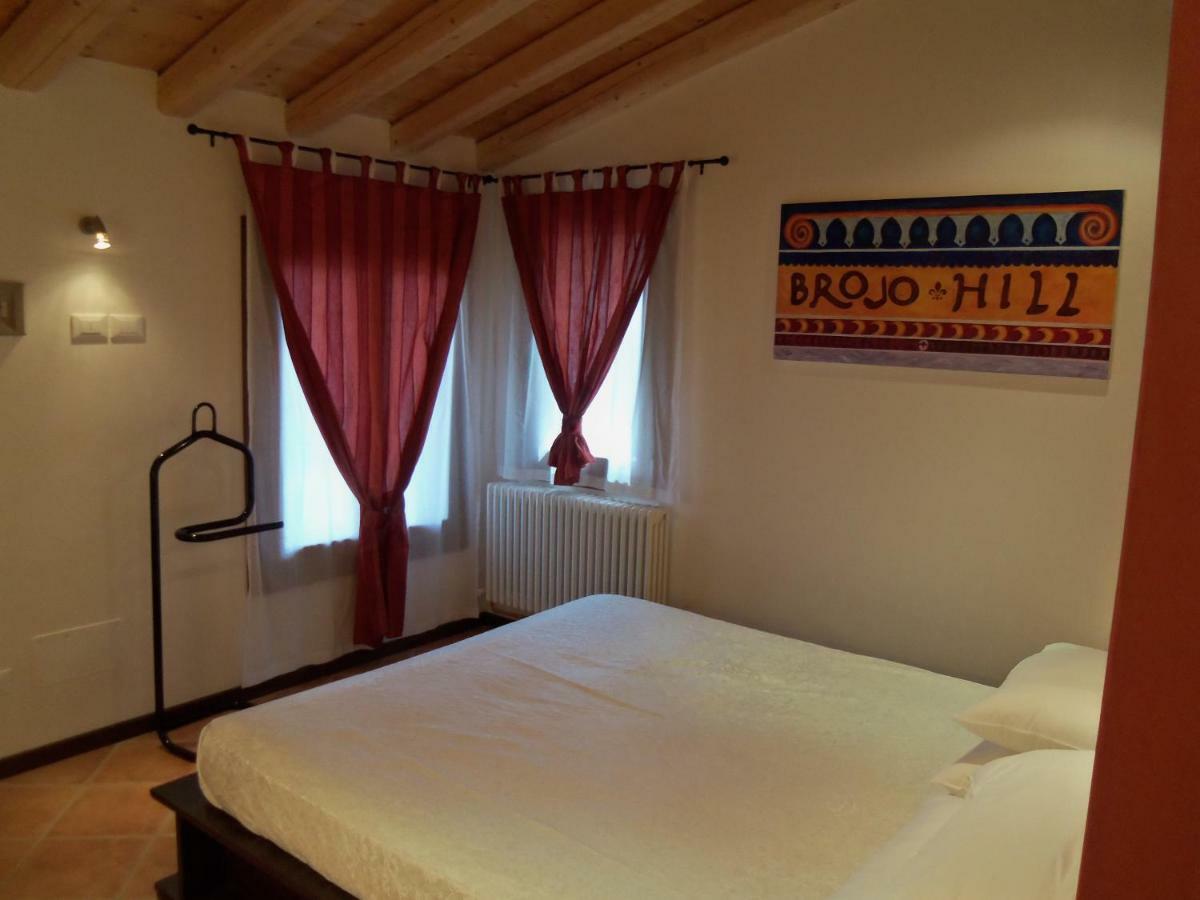 Bed and Breakfast Brojo Hill à Longare Extérieur photo